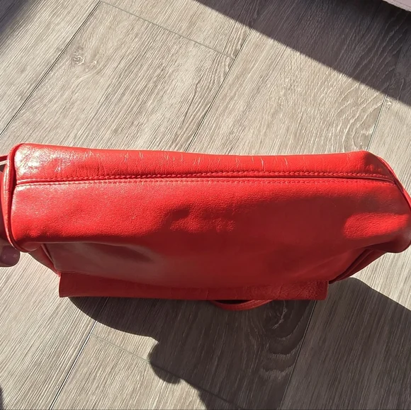 Vintage Samantha Scott Red Genuine Leather Crossbody Flap Bag — Bold Cherry Red - Picture 6 of 15